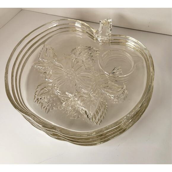 Hazel Atlas Apple Snack Set 4 Plates 4 Cups Orchard Embossed Clear Glass - Picture 6 of 13